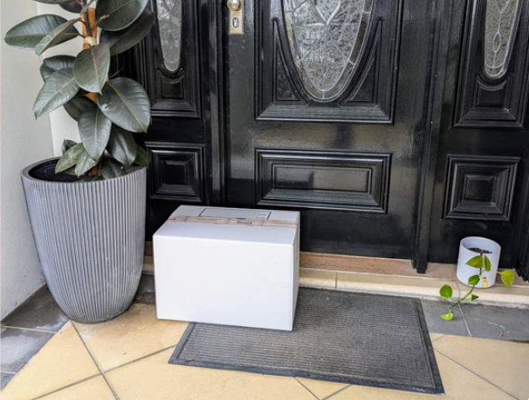 Step 3 — Meals at her door